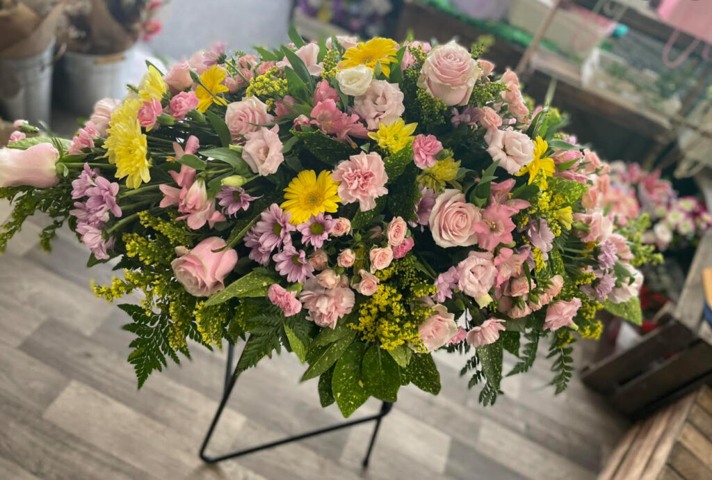 Summer tones pink & lemon double ended spray - £250.00 approximately 4ft